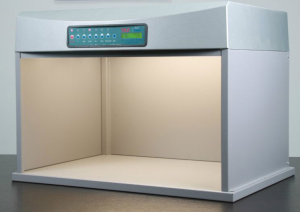 标準光源箱中的互補(bǔ)色和對(duì)比色是什麽意思?