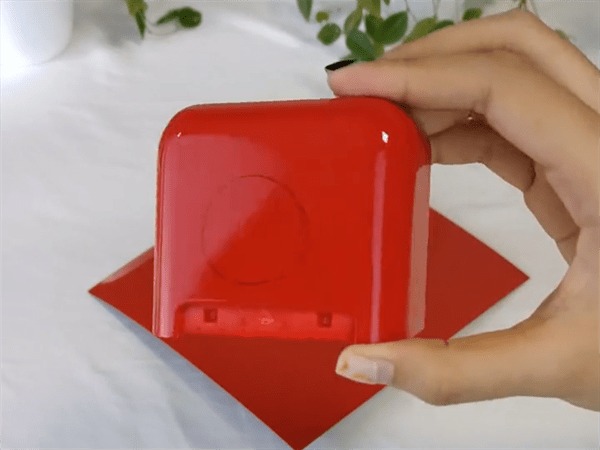 塑膠(jiāo)外殼的顔色測(cè)量&mdash;&mdash;三恩時NR10QC色差儀